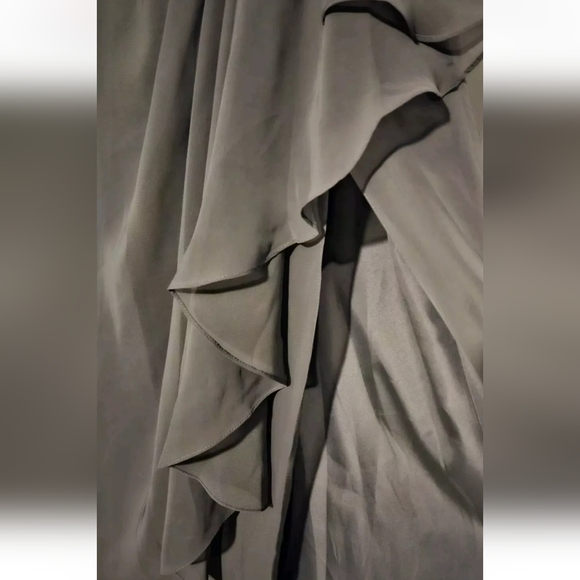 Glamlora Mother Of The Bride / Groom Floor Length Dress Size 8 (closer to sz 6) - Picture 3 of 8